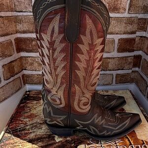 Old Gringo Black and Red Nevadas